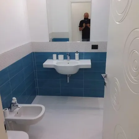 Zona Chiesa Russa Apartmán *