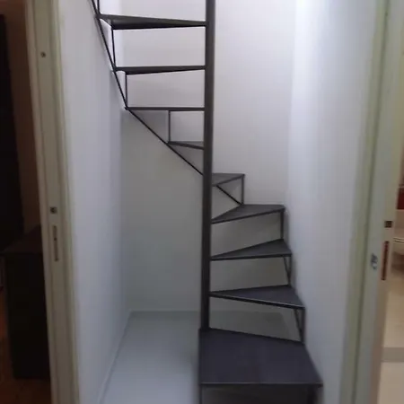 Zona Chiesa Russa דירה סנרמו